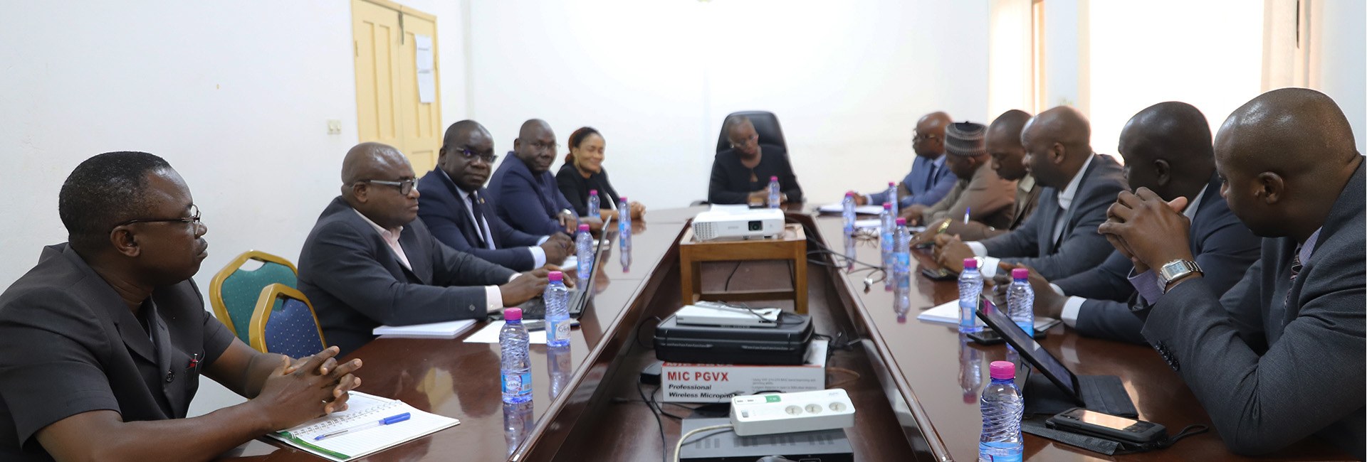 Une délégation de la Caisse Nationale d’Assurance Maladie du Mali a effectué une visite de travail le 19 septembre 2022 à l’Institut National d’Assurance Maladie
